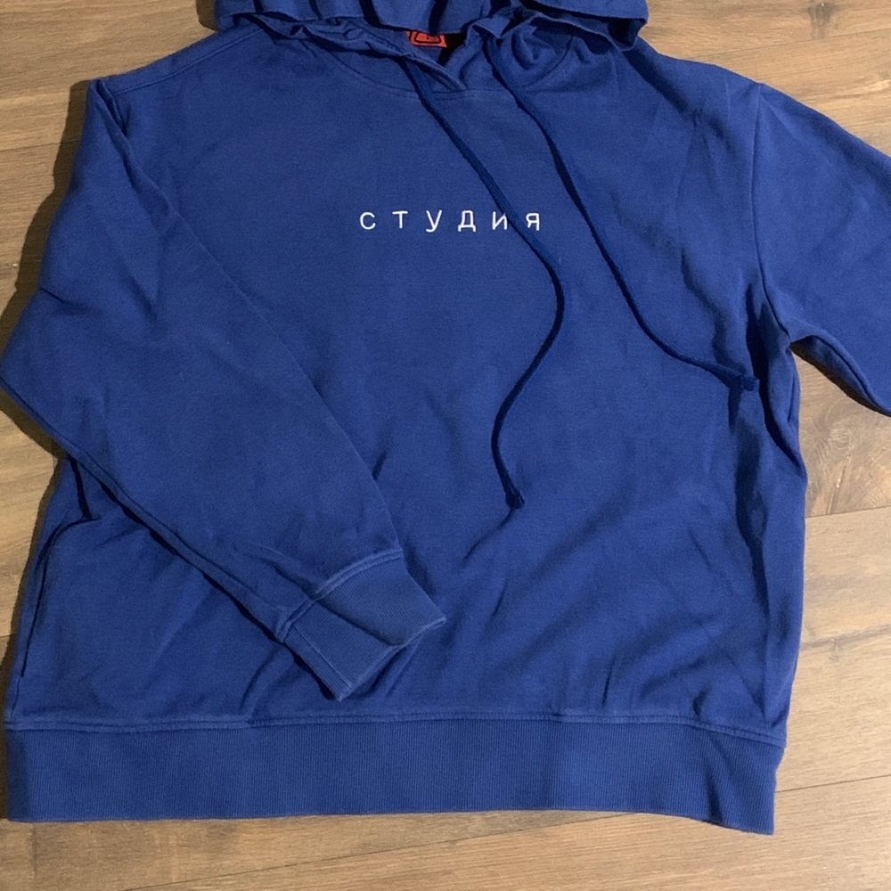 W Concept Clut Studio oversized hoodie with ruffle blue Korean brand